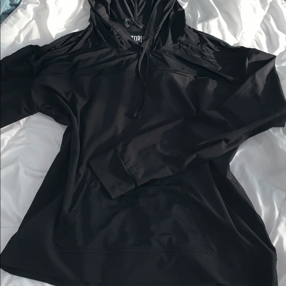 VICTORIAS SECRET SPORT LONG SLEEVE